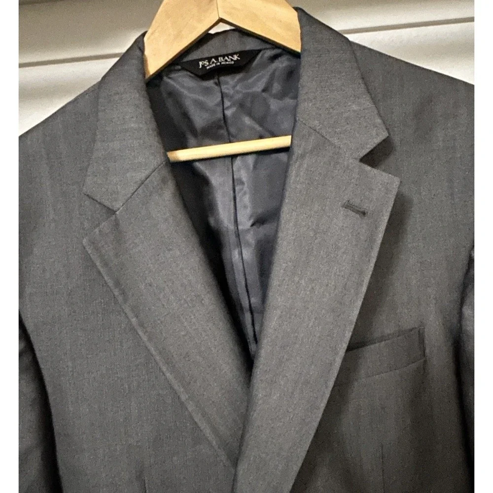 Jos. A Bank Men's Suit Jacket Size 42R Gray Silk Wool Blend Blazer Sport Jacket